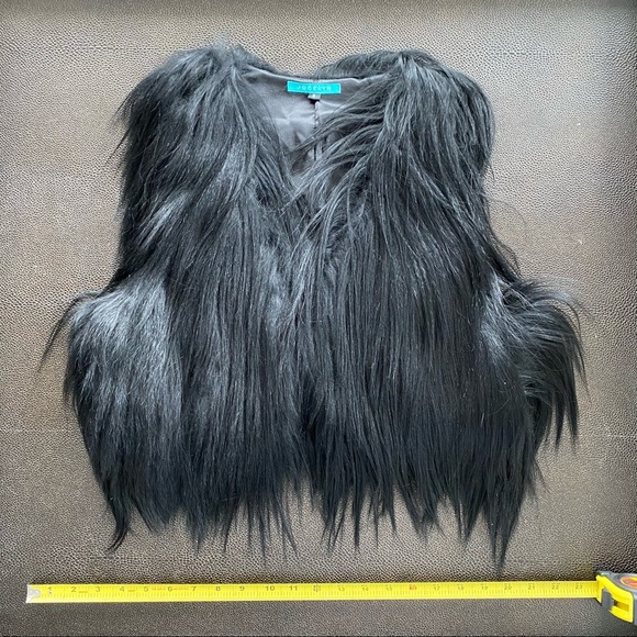 100% fur vest - Picture 3 of 5
